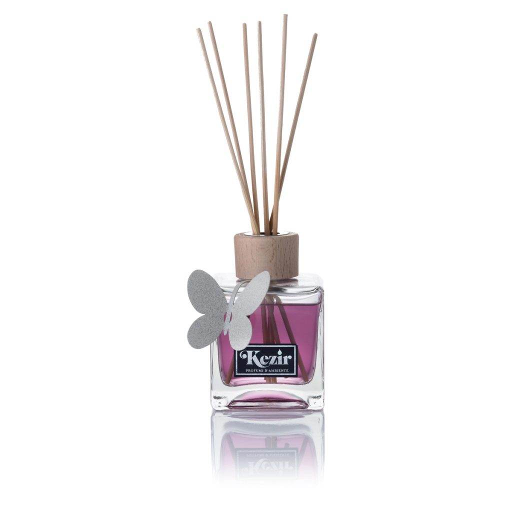 Cashmere 250 ml con decoro Arti e Mestieri Farfalla, fragranza per ambiente al sentore di scorze e spezie